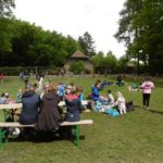 buntes Treiben auf der Festwiese